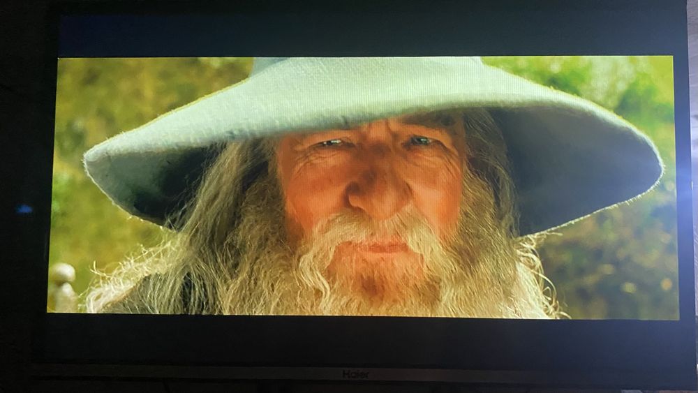 Продам телевизор