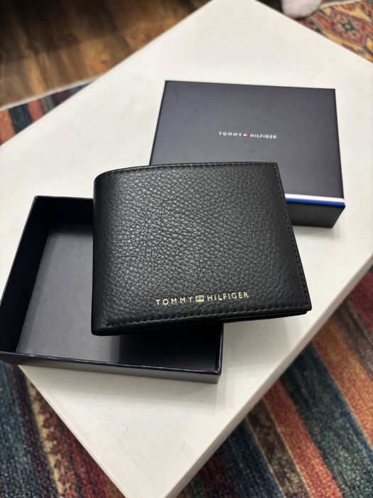Портмоне Tommy Hilfiger