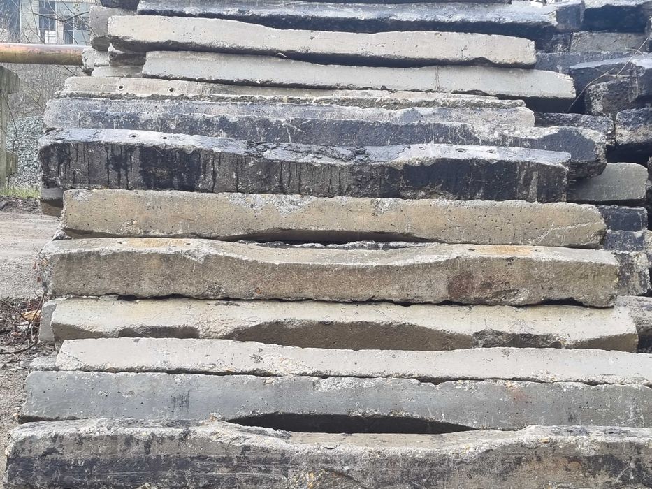 Traverse beton de tip cale ferta .