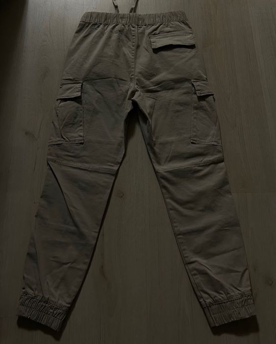 Карго панталон - бежов