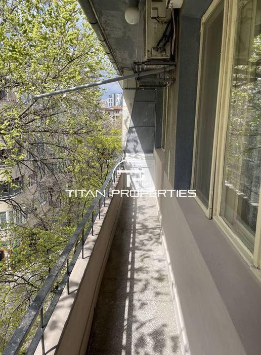 Дава се под наем Двустаен апартамент в Варна, Зимно кино Тракия - 55 кв.м за 306 € - Снимка #4