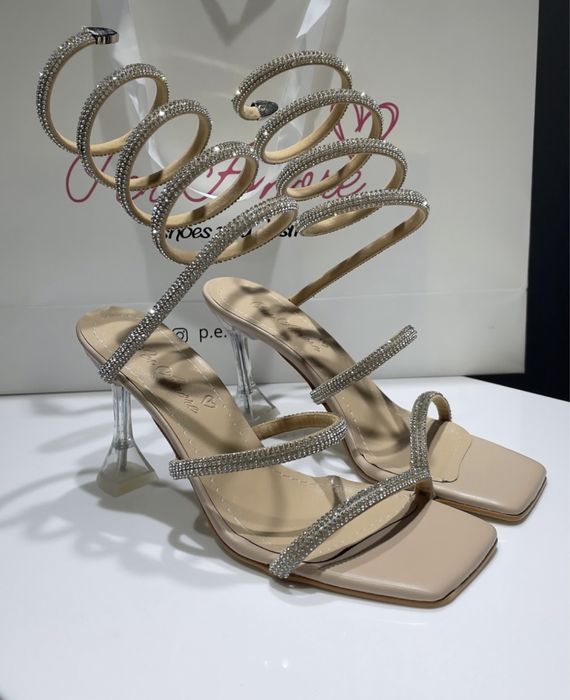 Вечерние босоножки