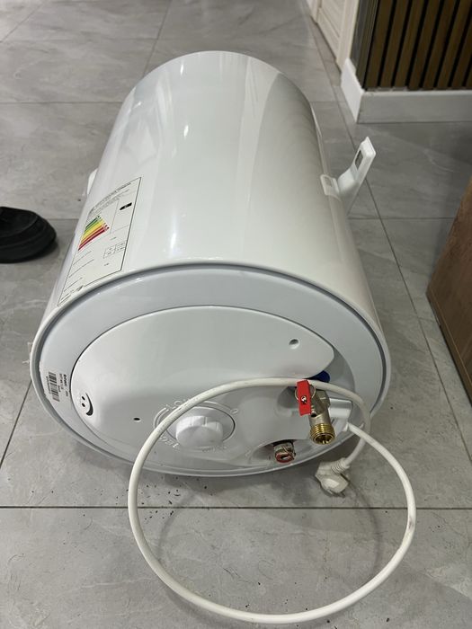 Бойлер на 30 литров SHIVAKI