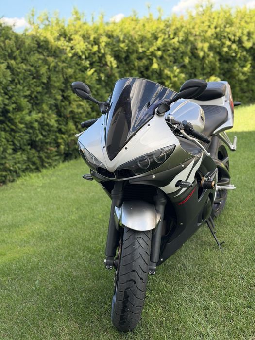 Yamaha R6 RJ 05 (2003)