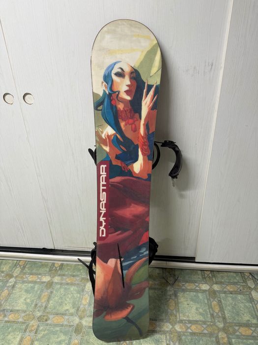 Продам сноуборд 150 см.