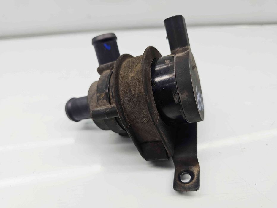 Pompa recirculare apa Seat Ibiza 5 (6J5) FR [Fabr 2008-2017] 1K0965561
