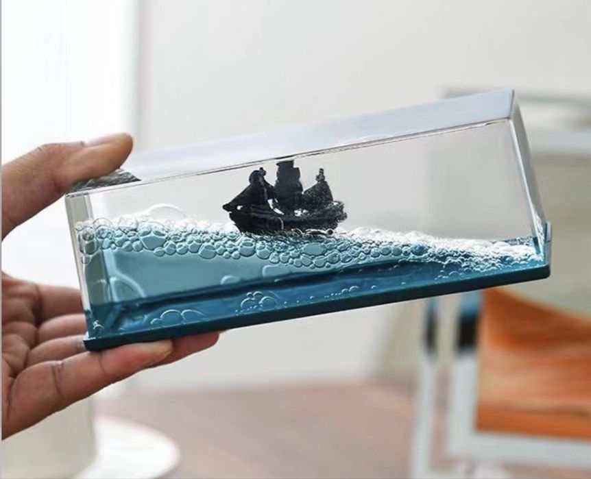 Кораблик в стекле