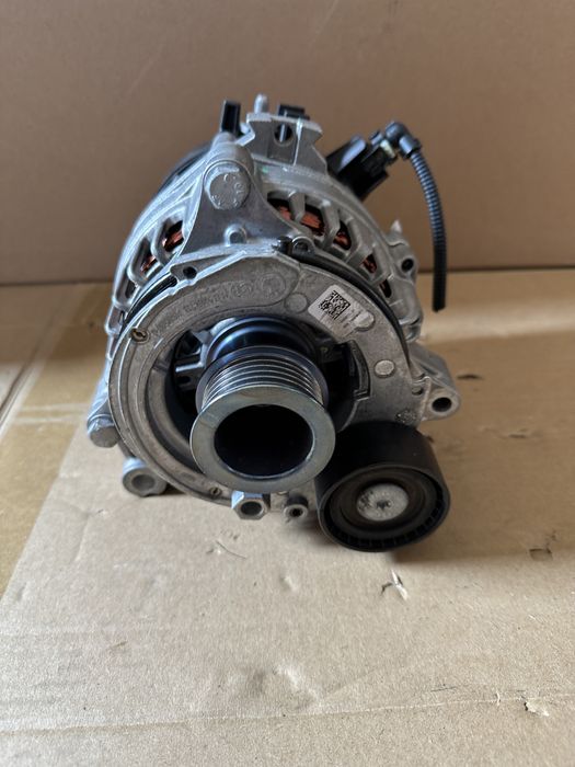 Alternator  BMW X1 F48 X2 F39 F45 F46 i8 F60 !