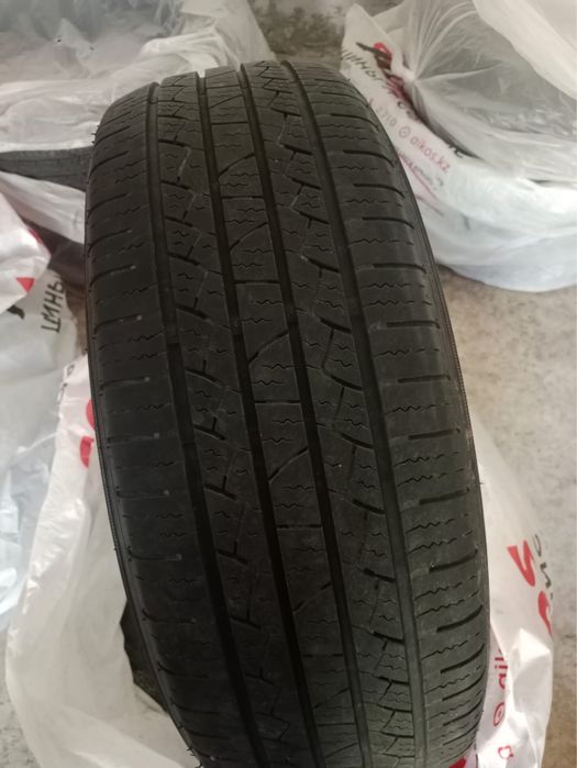 Продам шины 215/60 R17