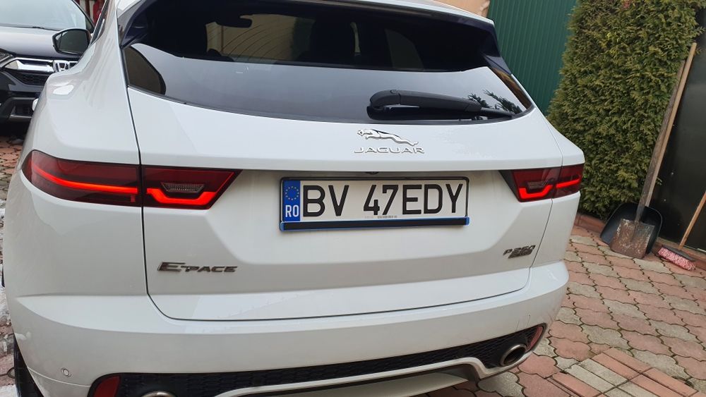 Vând Jaguar E-Pace R-Dinamic 250Cp benzina automat