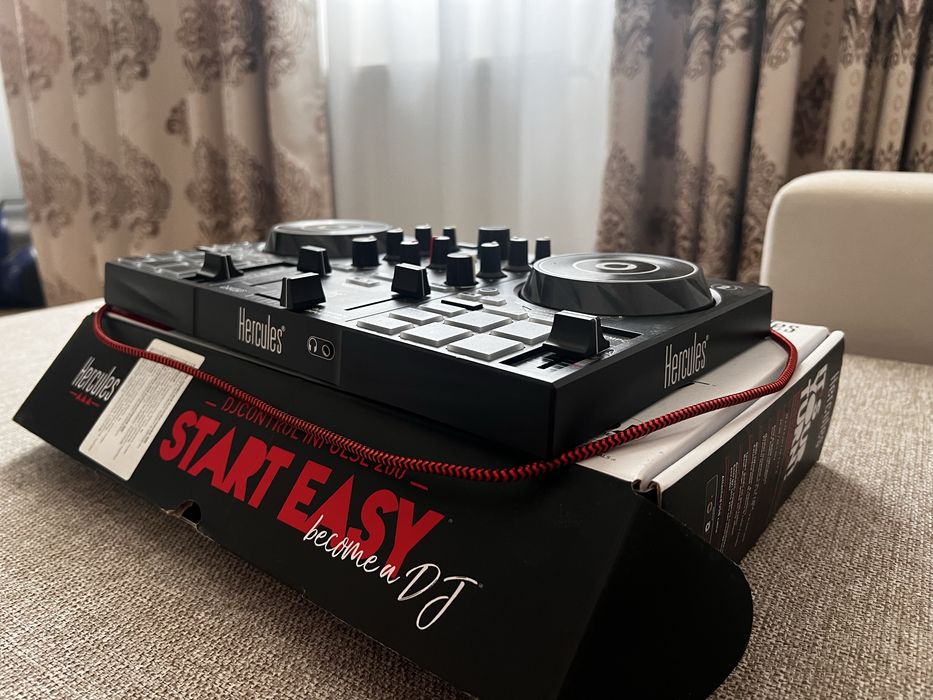 Hercules DJControl Inpulse 200 MK2 – Controller DJ