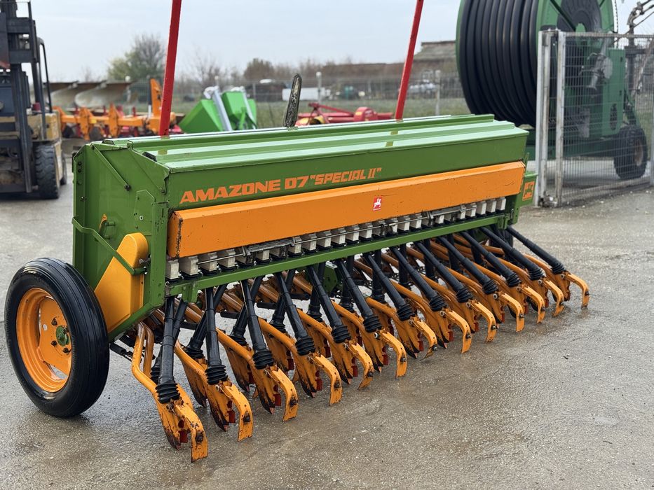 Semanatoare Paioase Amazone D7 Special II 3m Import Germania Ca Noua