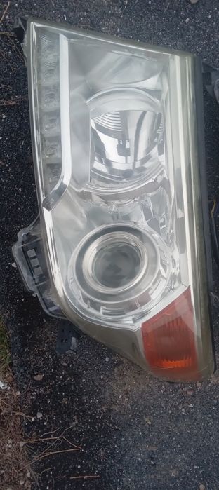 Фары на тойоту 200