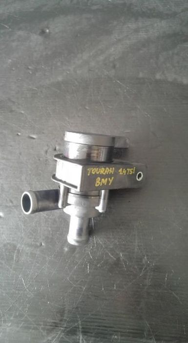 Pompa recirculare apa 1.4 tsi vw touran 1t1 30950000