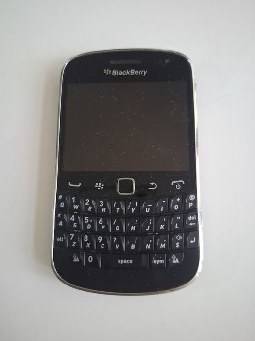 Продам телефон BlackBerry
