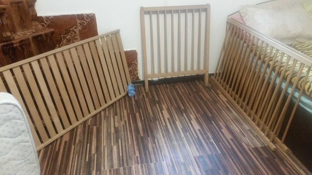 Patut de bebeluș A fost al băiețelului meu este in stare buna
