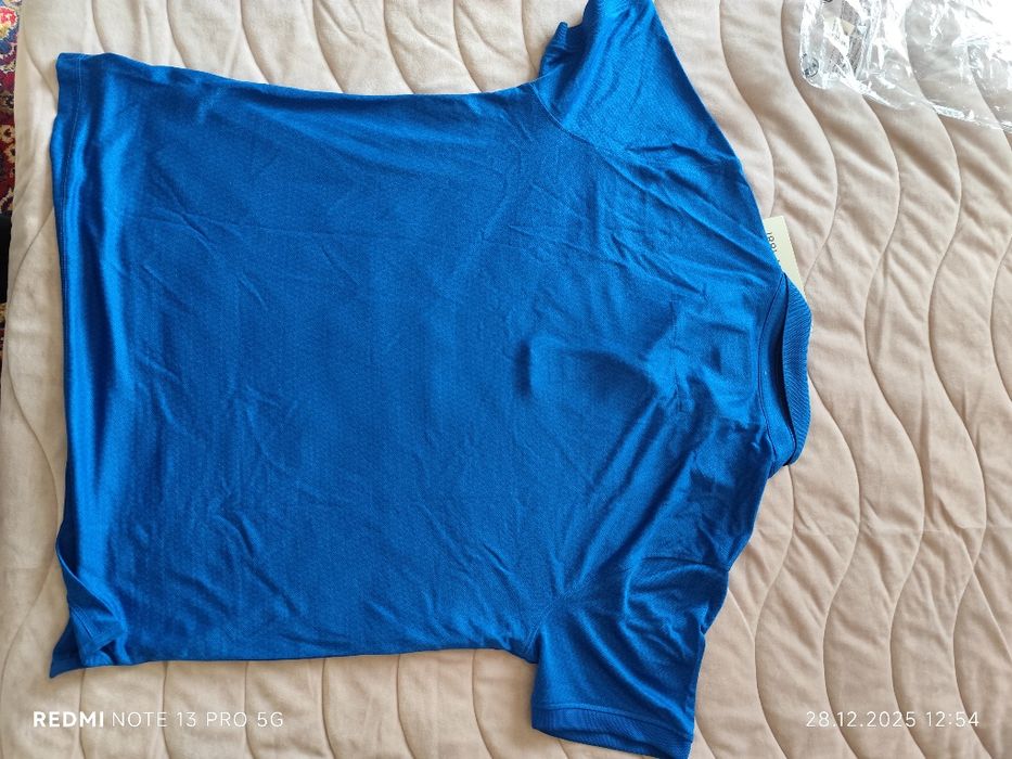 Тениски с яка - къс ръкав