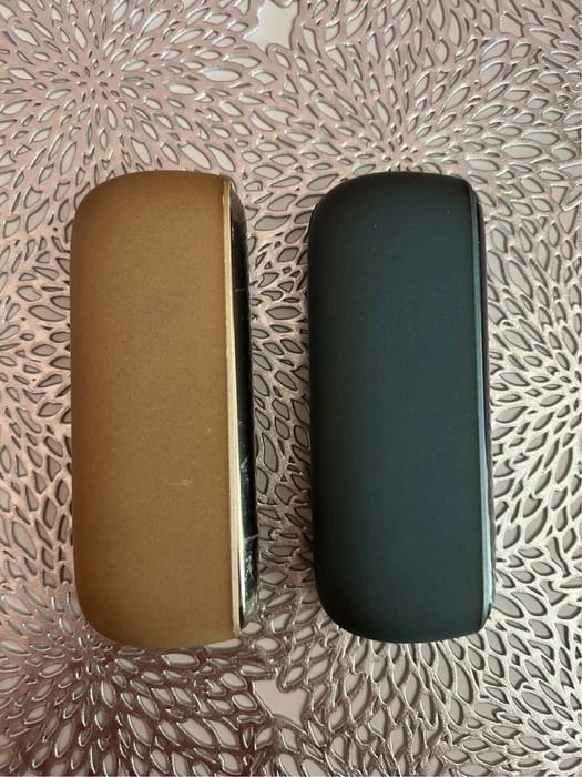 Vând două iqos iluma