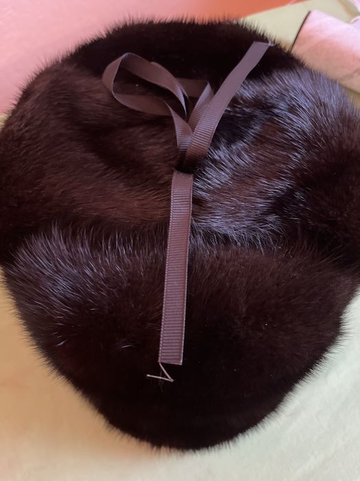 Мужская норковая шапка 2 штук