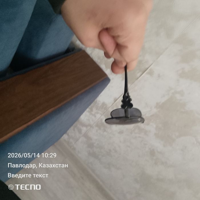 Продам срочно солнечнык очки