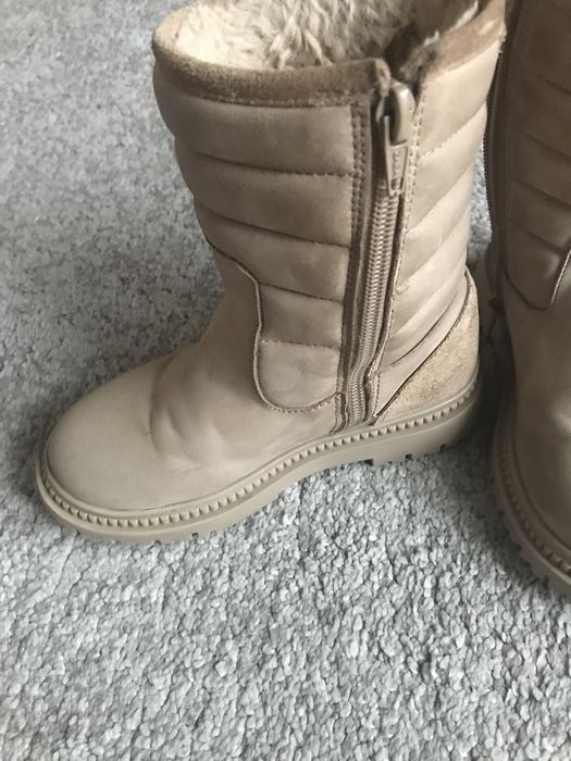 Кожени ботуши.