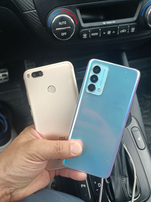 Продам телефон redmi