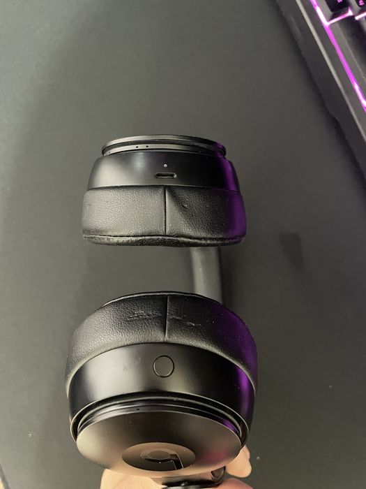 Продам Beats Solo Pro