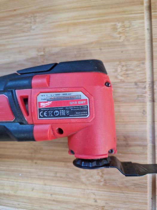 Multifuncțional Milwaukee M18 BMT