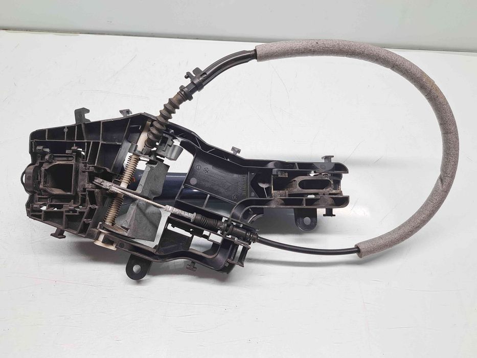 Maner usa stanga fata Volkswagen Passat B8 (3G2) [Fabr 2015-prezent] L