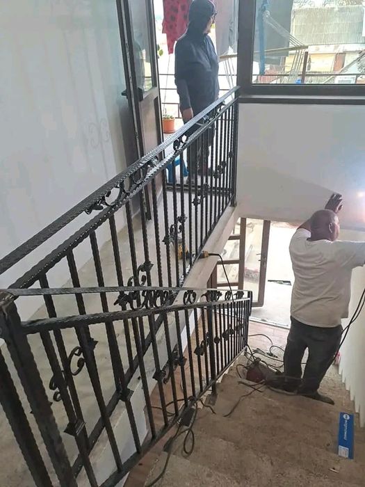 Balustrade și mana curenta din fier forjat