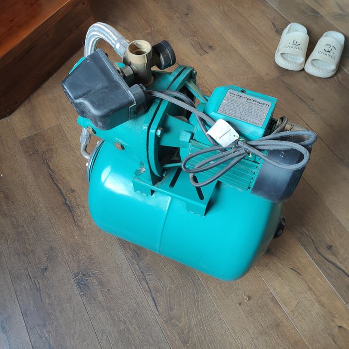 Насос для воды продам