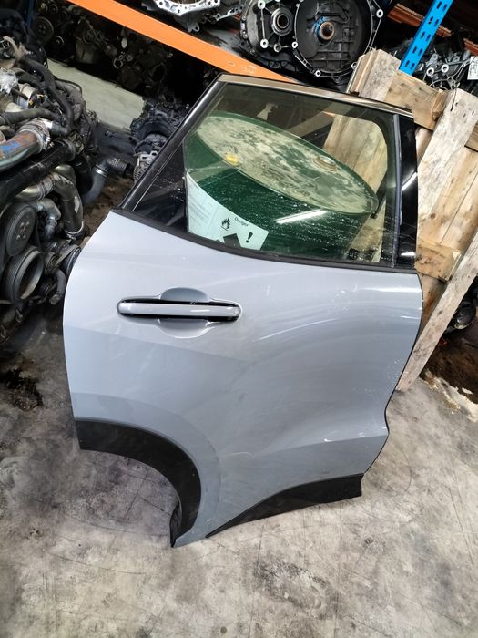 Задна дясна врата Lexus LBX / Лексус ЛБХ 2024г.