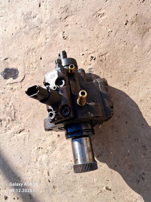 Помпа за Пежо Боксер и Фиат Докато 2.8