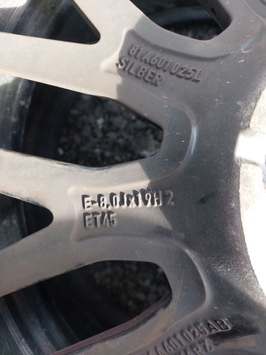 o janta 19 originala audi q2 sq2 81a ga 8j et45 81A601025AB