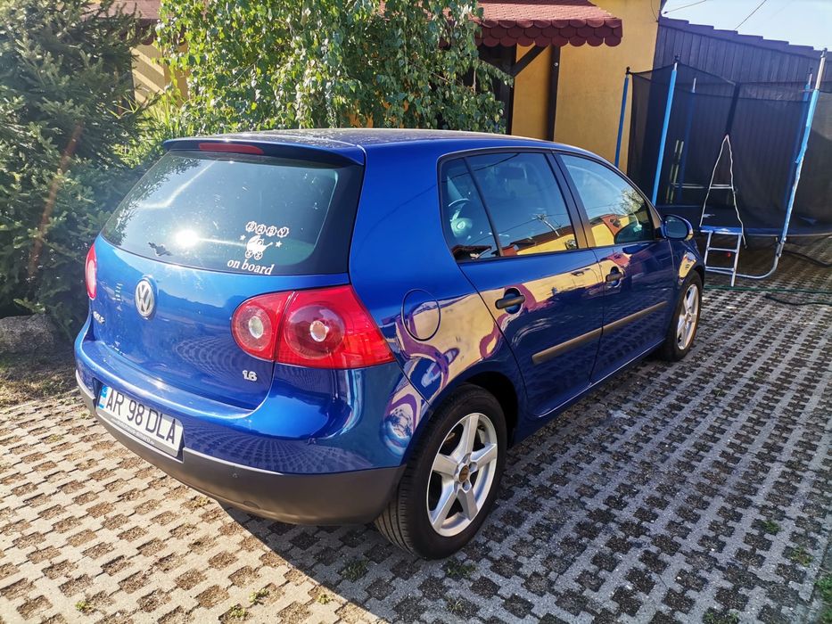 Golf 5 1.6MPI  BGU 2005 102 cp