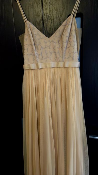 Дамски официални рокли