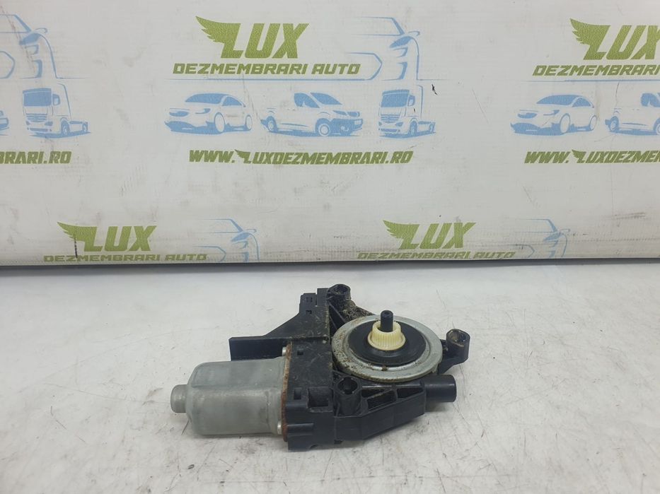 Motoras macara geam stanga fata Volvo XC60 1  [din 2008 pana  2013]