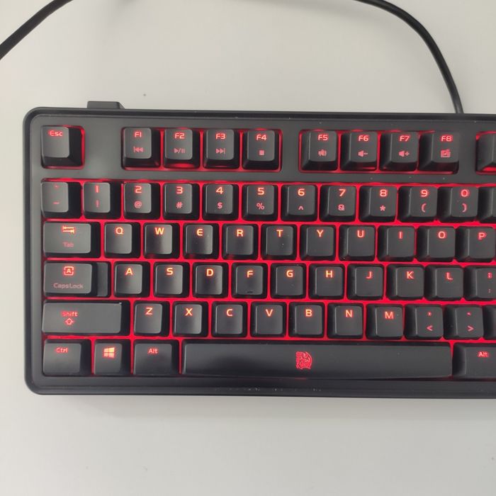 MEKA Pro Cherry MX Red Mecanic