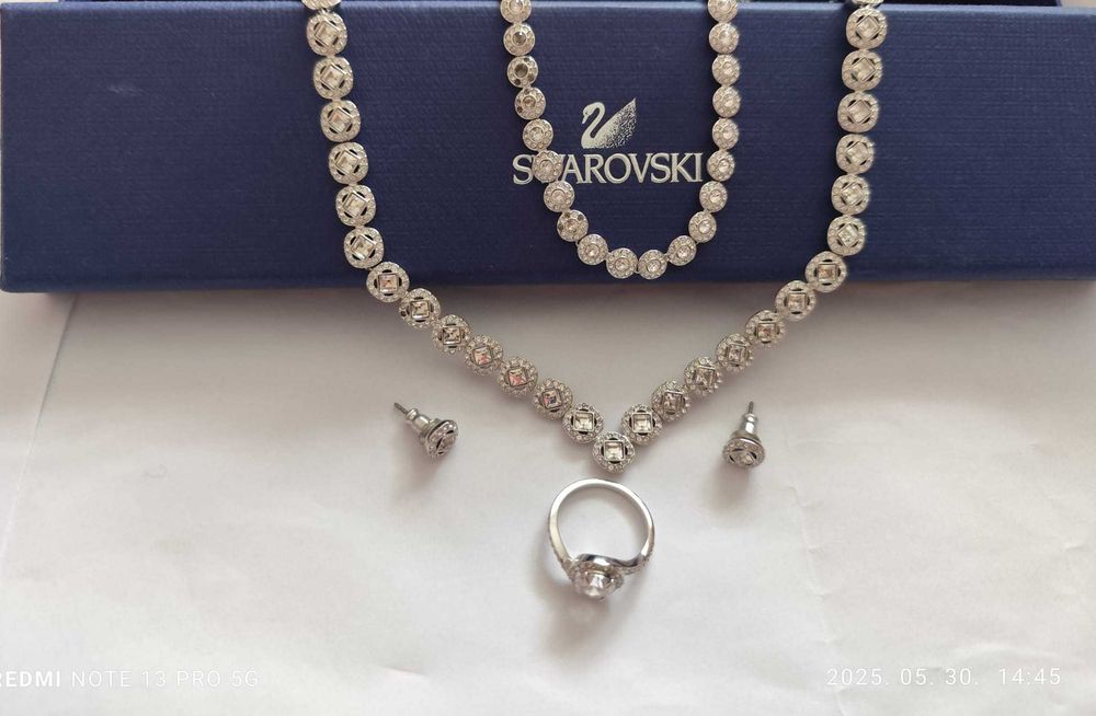 colier set Swarovsky Mesmera
