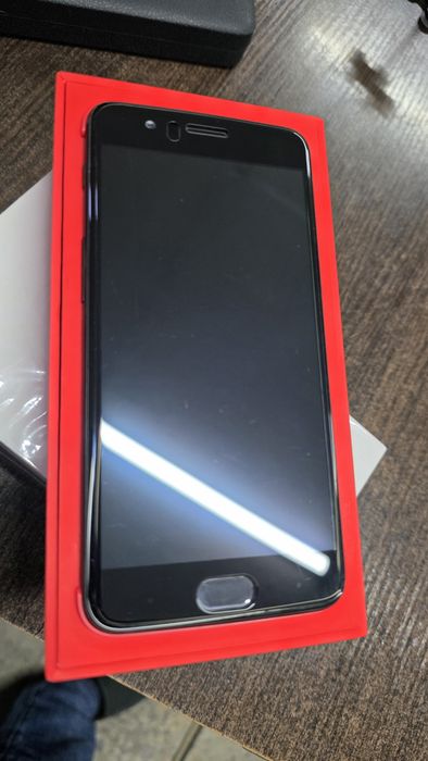 Oneplus 5 128gb , БЕЗ ОБМЕНА  !