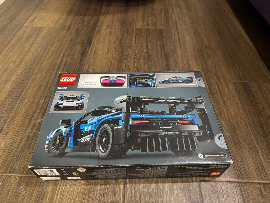 LEGO Technic McLaren Senna GTR 42123