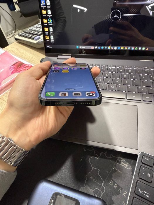 Iphone 13 pro Gren LLA