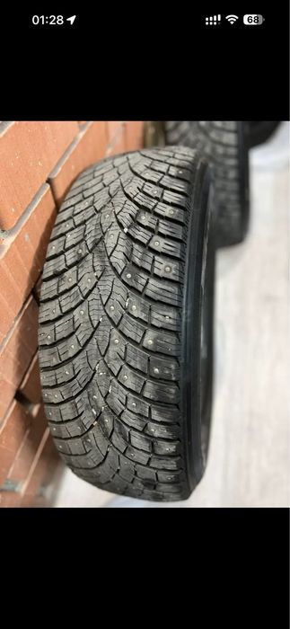 Новый комплект TRIANGLE ICE LYNX 235 - 65 - R17