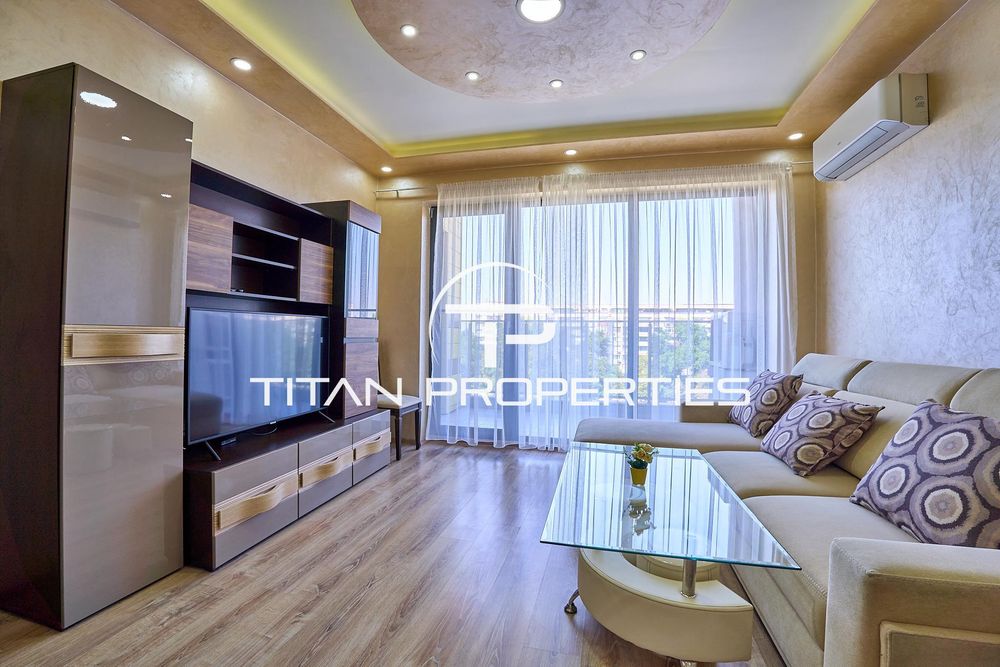 Двустаен апартамент в жк. Христо Смирненски