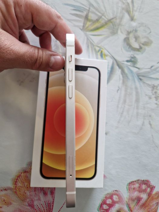 Iphone 12 128gb Бял