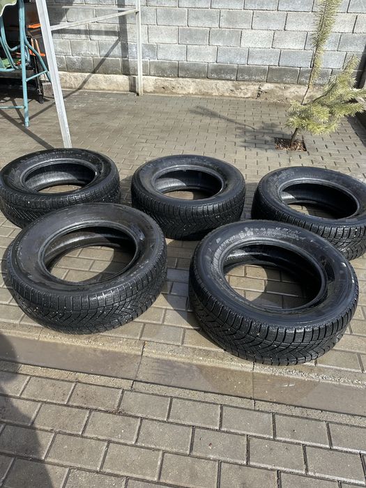 Комплект зимних шин Pirelli ice zero