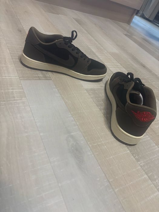 Travis Scott x Air Jordan 1 Low Cactus Jack