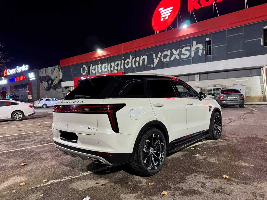 Dongfeng Nissan Venucia Star