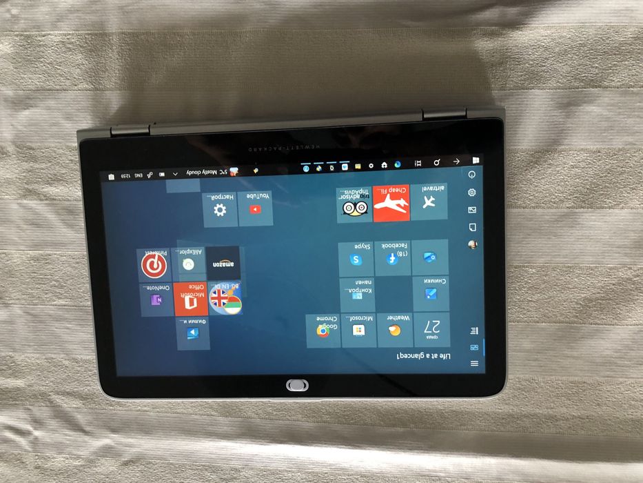 Таблет  2 в 1   Hewlett packard