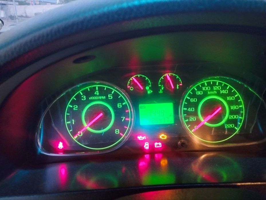 Kafolat bor aformit qilib beriladi